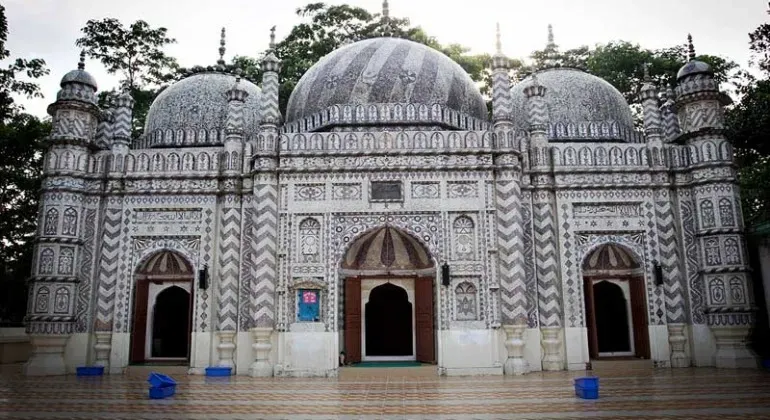 Bajra Shahi Mosque