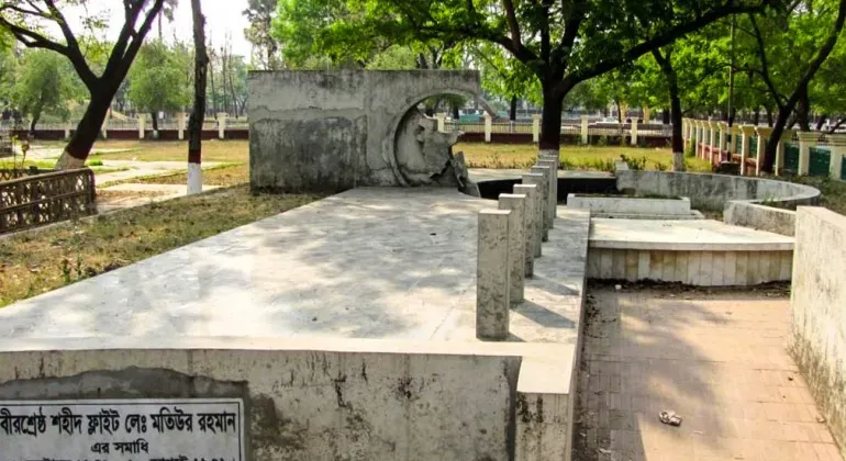 Birshreshtha Matiur Rahmans Grave Dhaka