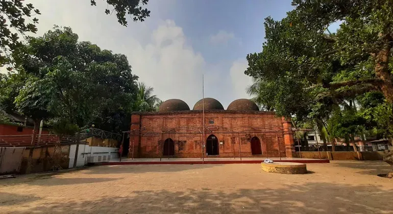 Chatmohor Shahi Masjid Pabna