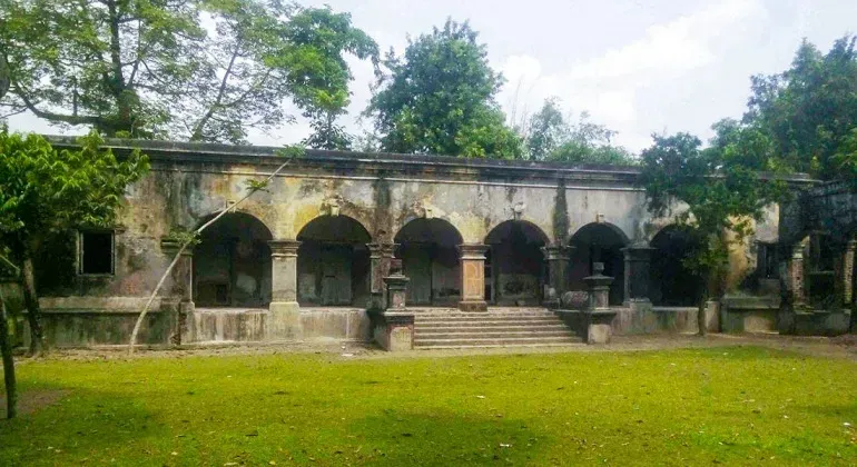 Devi Chowdhuryan Palace Rangpur