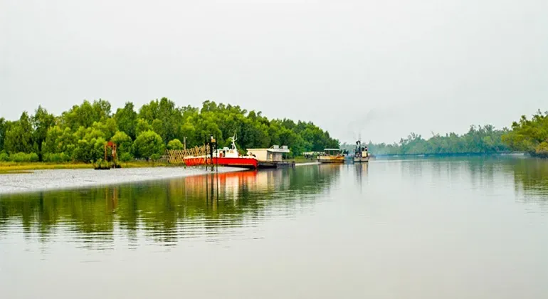 হিরণ পয়েন্ট খুলনা