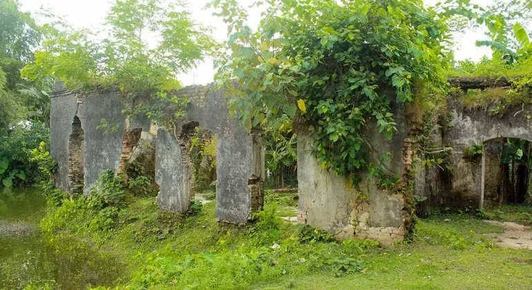 Kakina Zamindar Bari Lalmonirhat