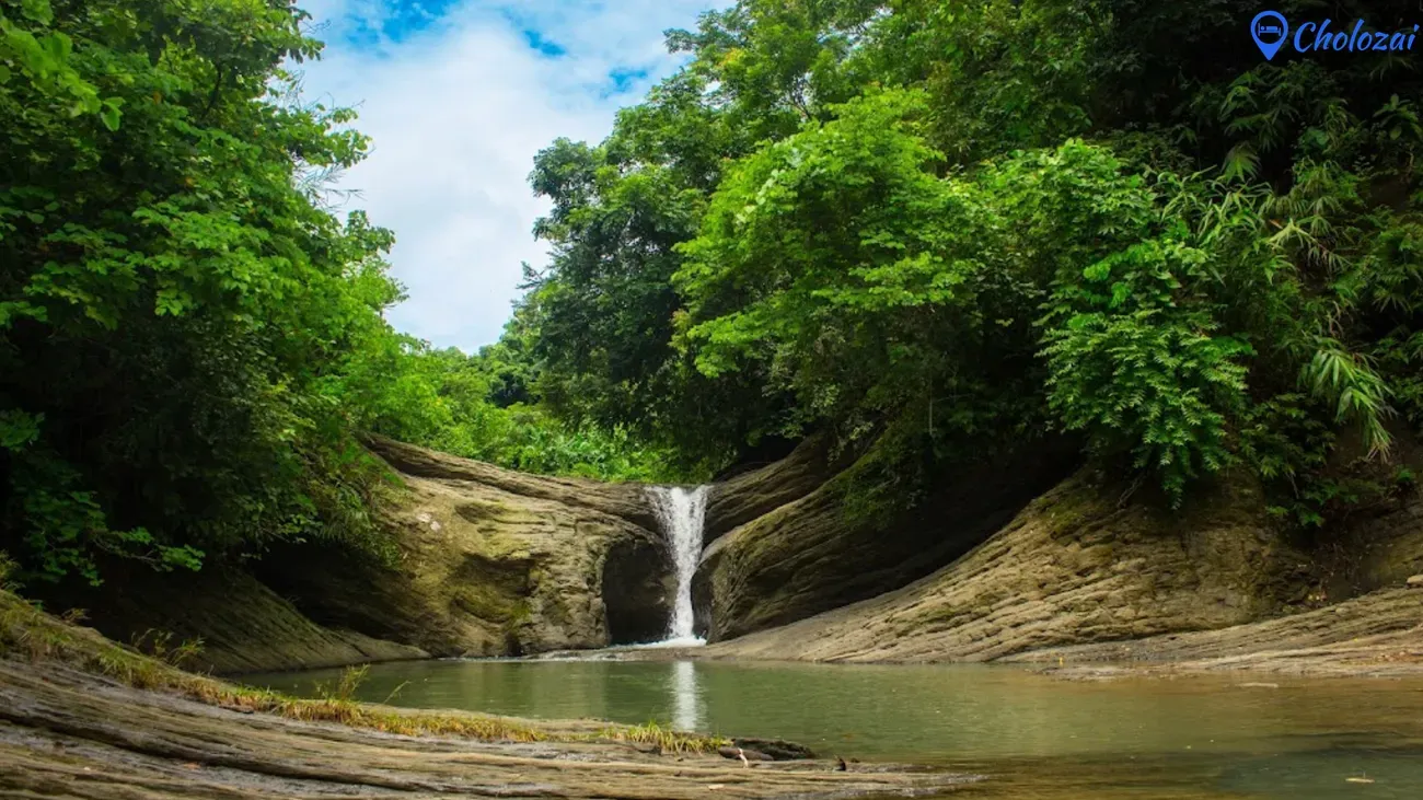 কমলদোহো জলপ্রপাত সীতাকুণ্ড