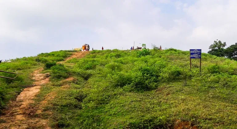 নওদা বুরুজ চাঁপাইনবাবগঞ্জ