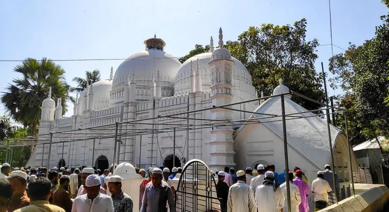 Pakulla Jame Masjid Tangail